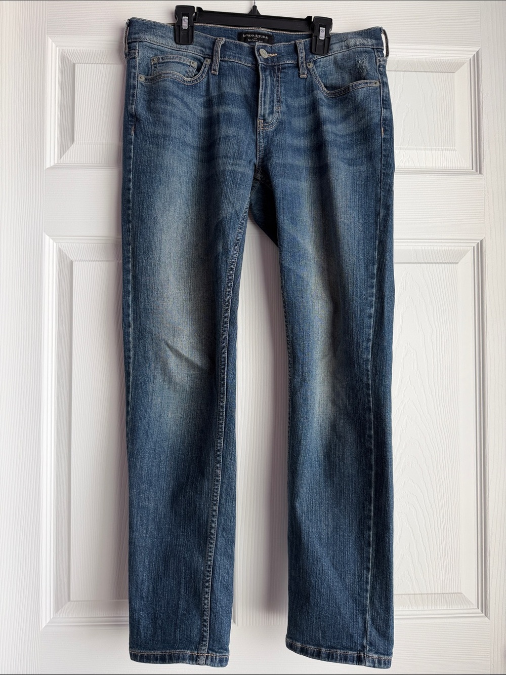 Banana Republic Factory Women's Medium Blue Girlfriend Jeans